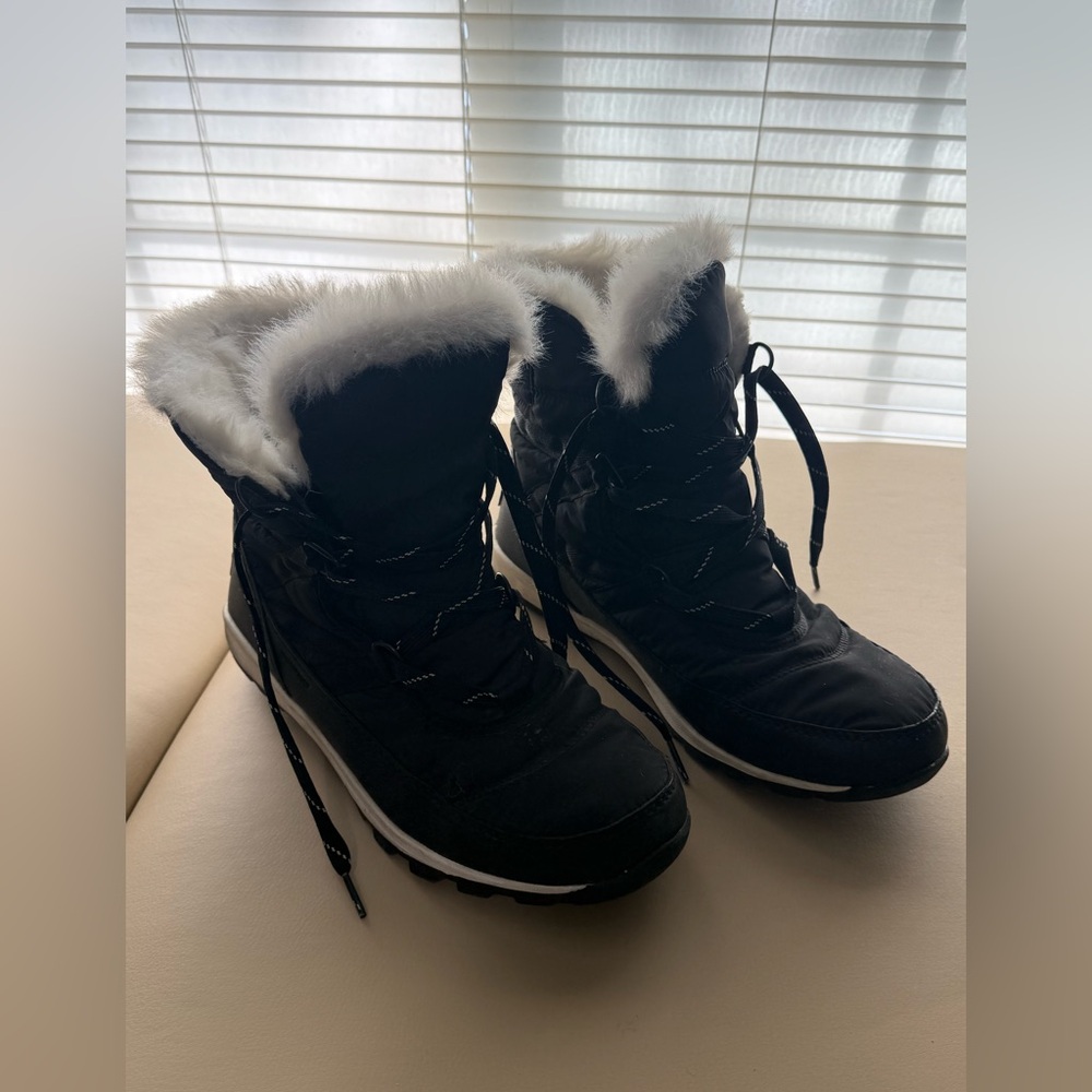 Sorel Black and White Winter Boots